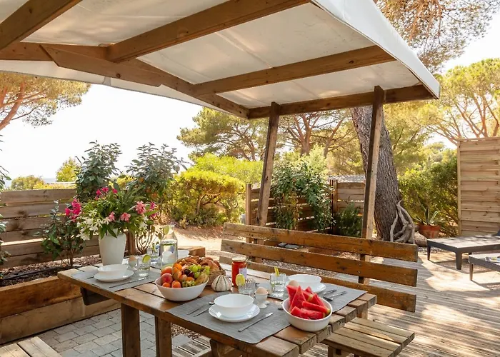 L Arbousier, Mobil-home Vue Degagee Sur La