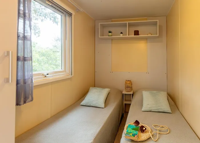 L Arbousier, Mobil-home Vue Degagee Sur La Holiday home *